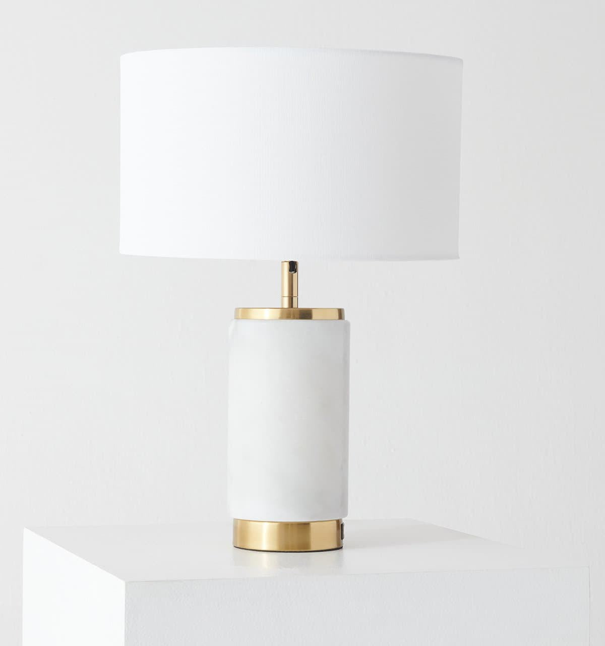 Arden USB Table Lamp