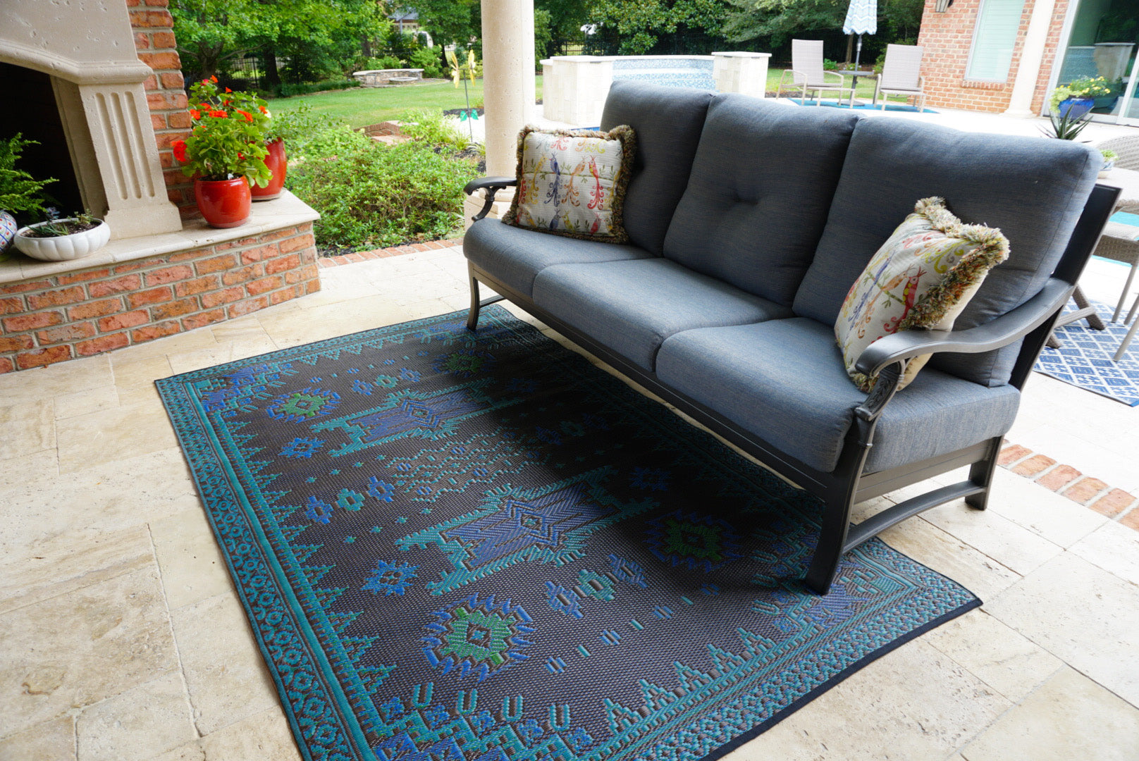 Apache Black & Aqua Reversible Outdoor Mat