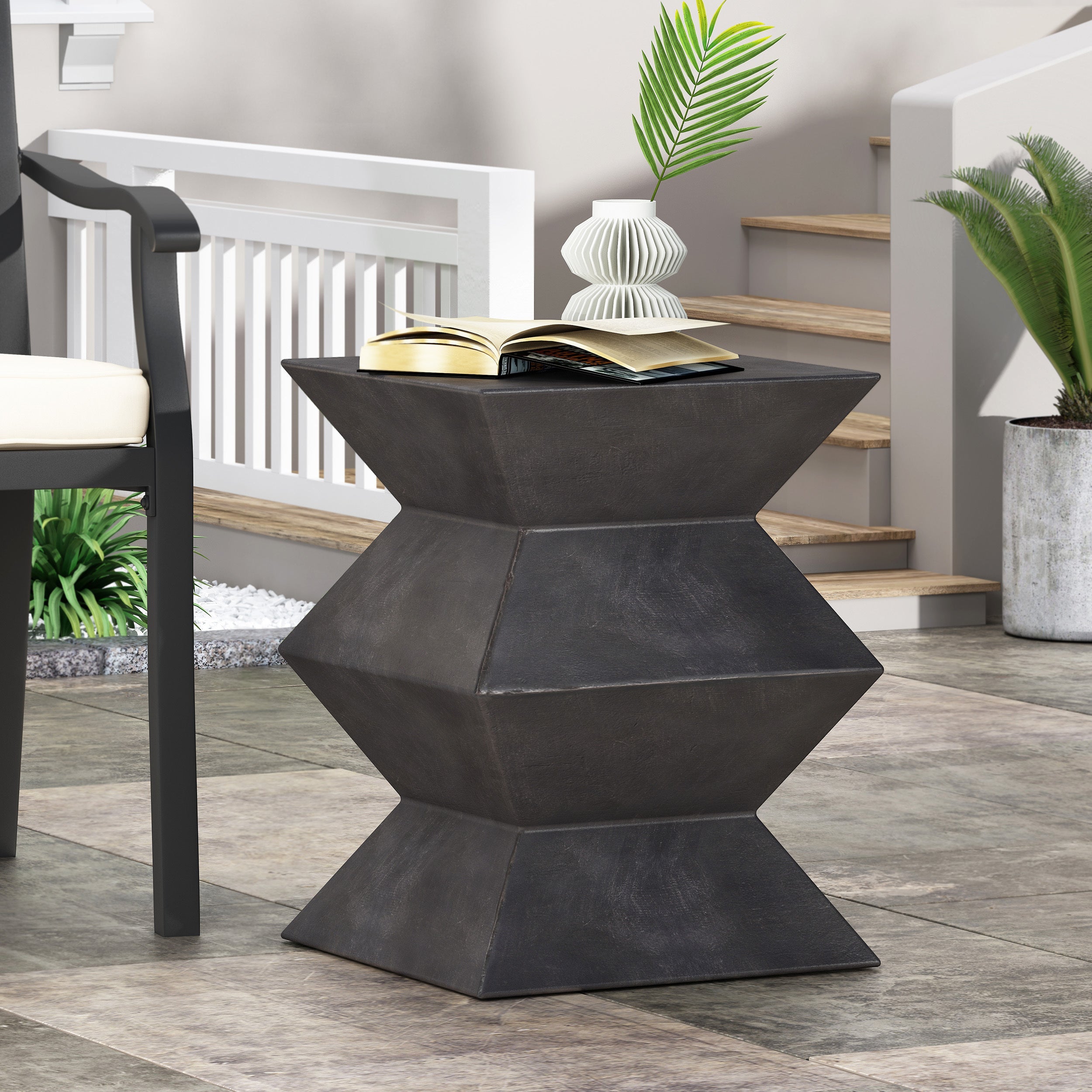 Indoor/Outdoor Lightweight Concrete Side Table in Metal Finish