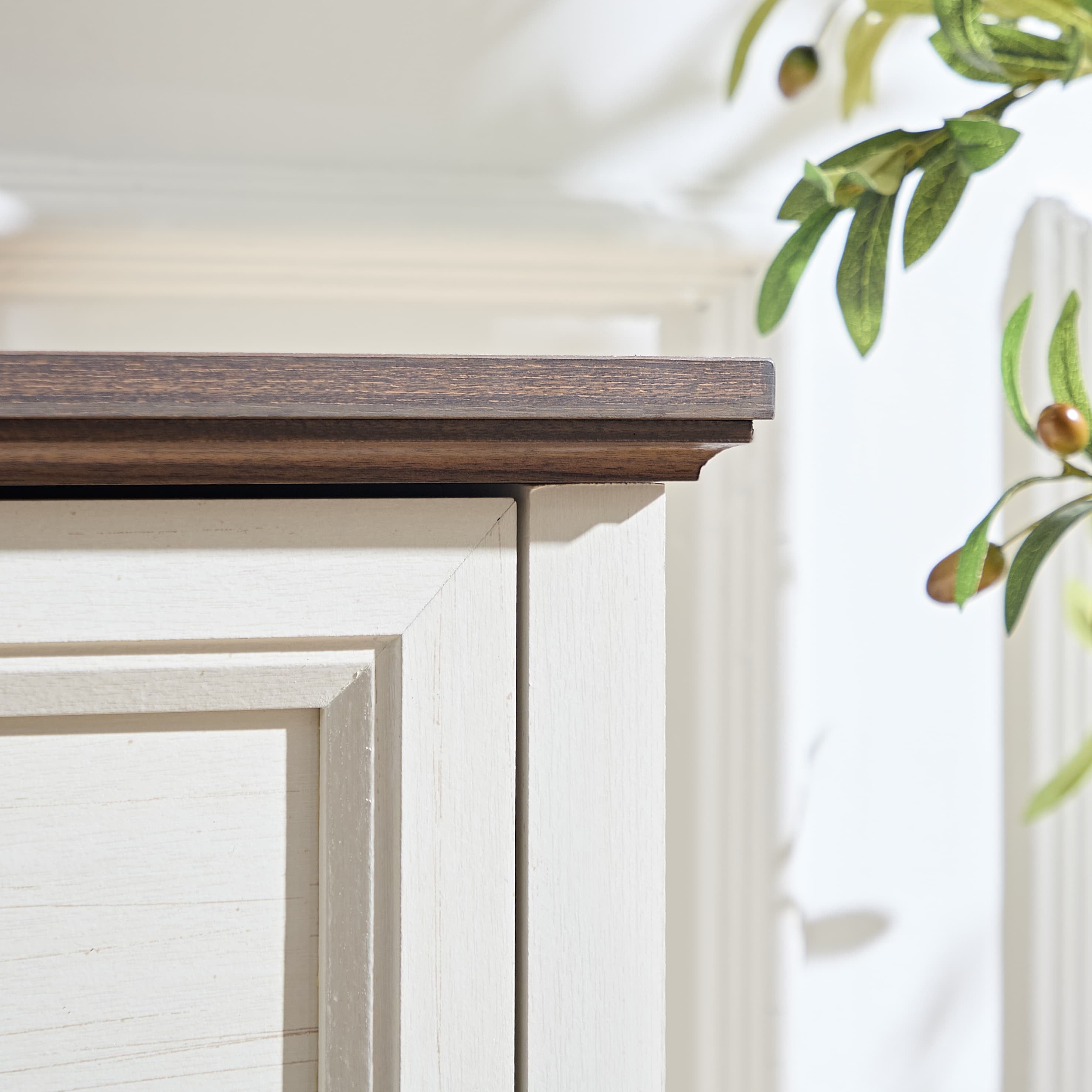 Farmhouse 6 Drawer Dresser