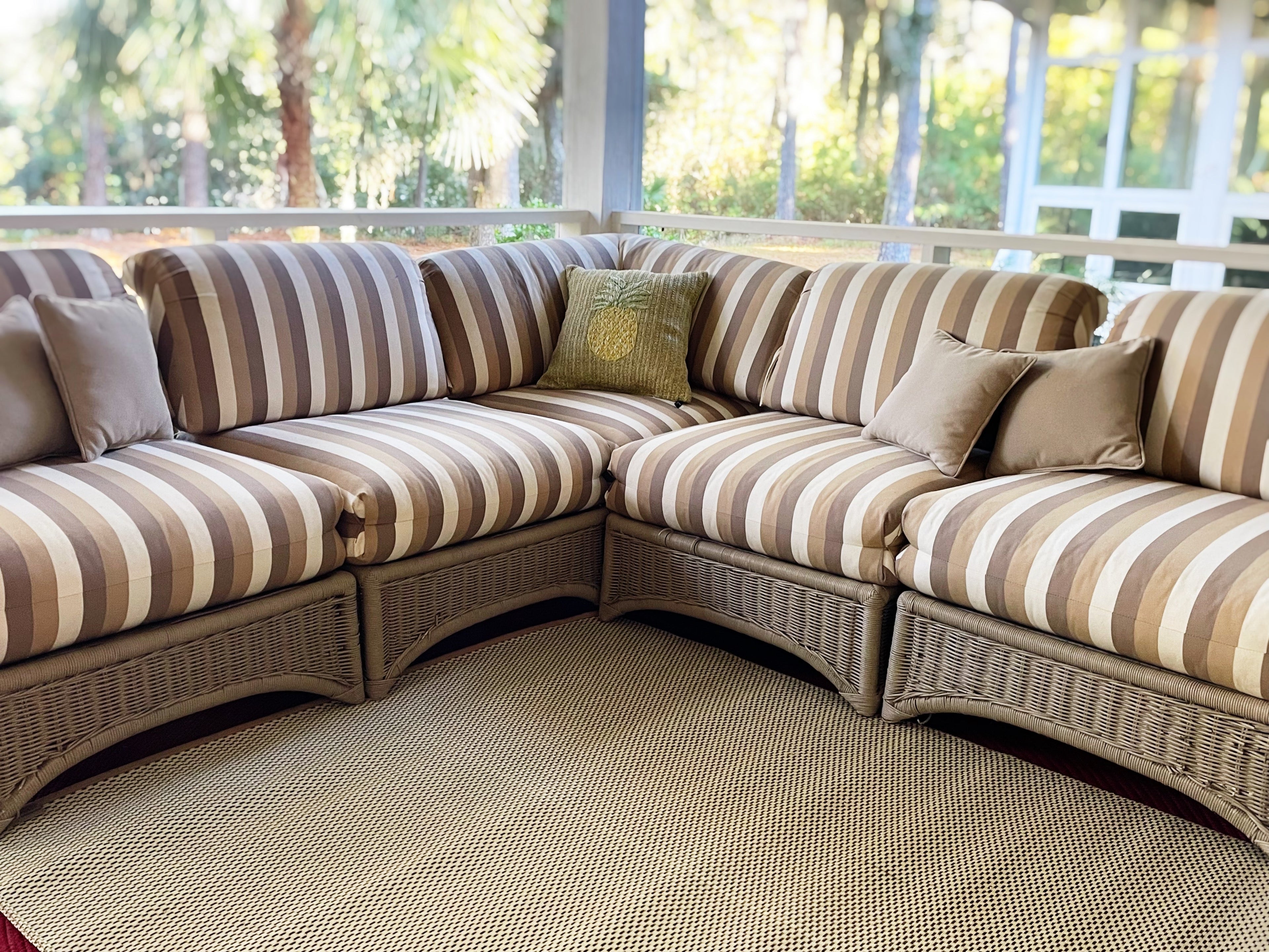 Basic Cream & Brown Reversible Outdoor Mat