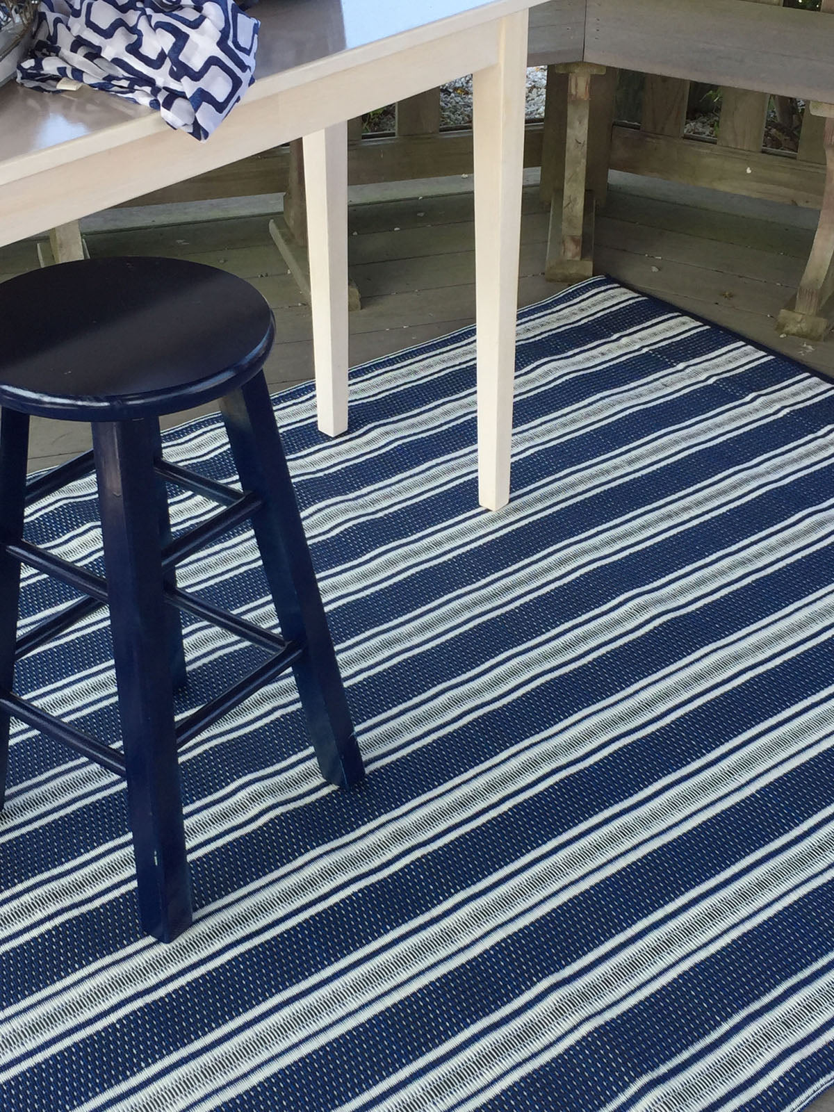 Vertical Stripe Blue & White Outdoor Mat