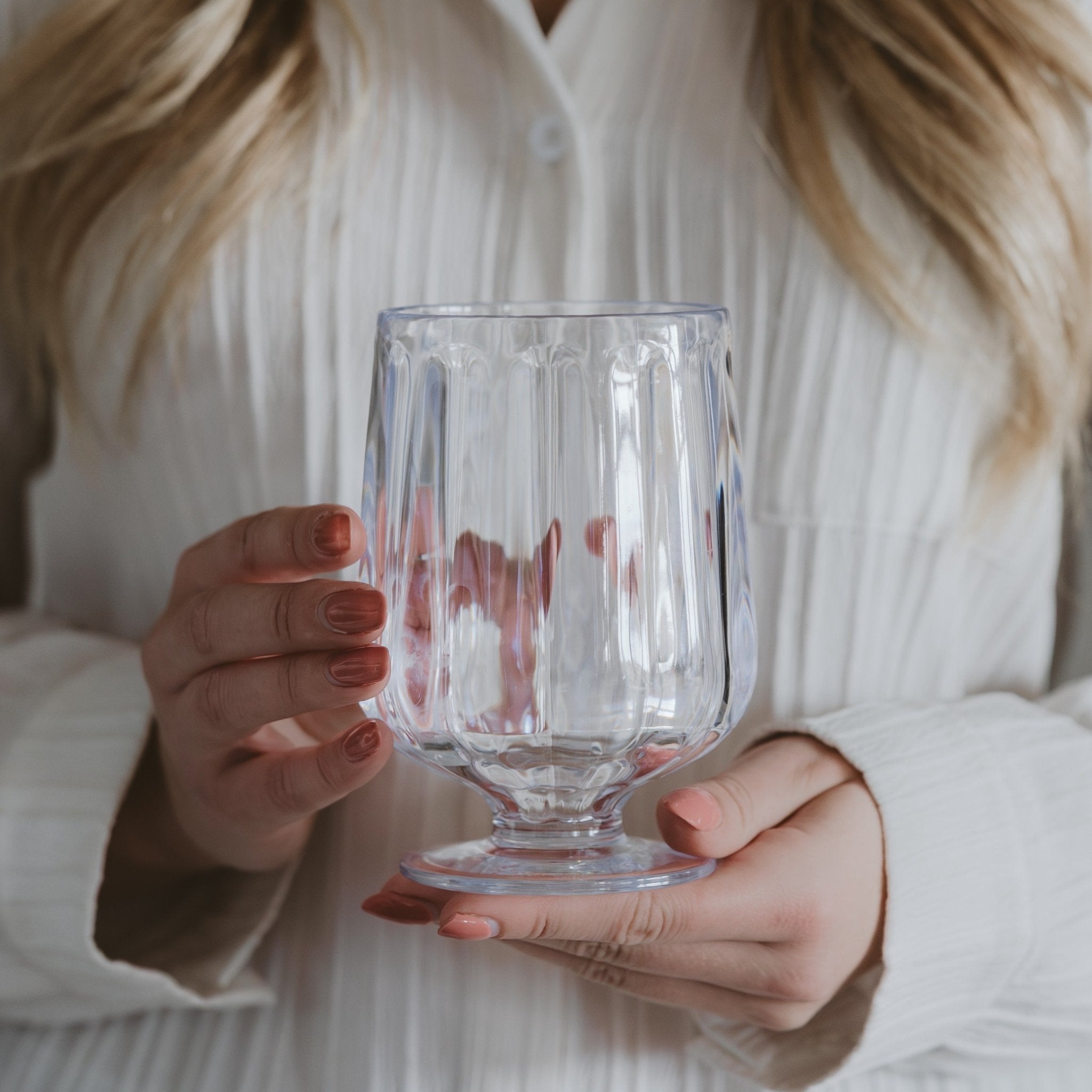 Outdoor Plastic Drinkware - Goblet 16 oz