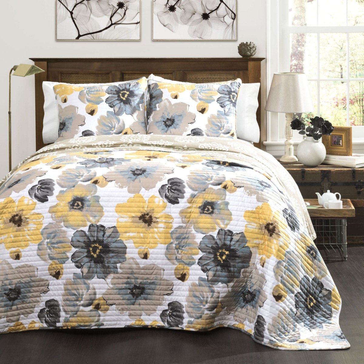 Leah 3 Piece Reversible Quilt Sets - 5 Colors