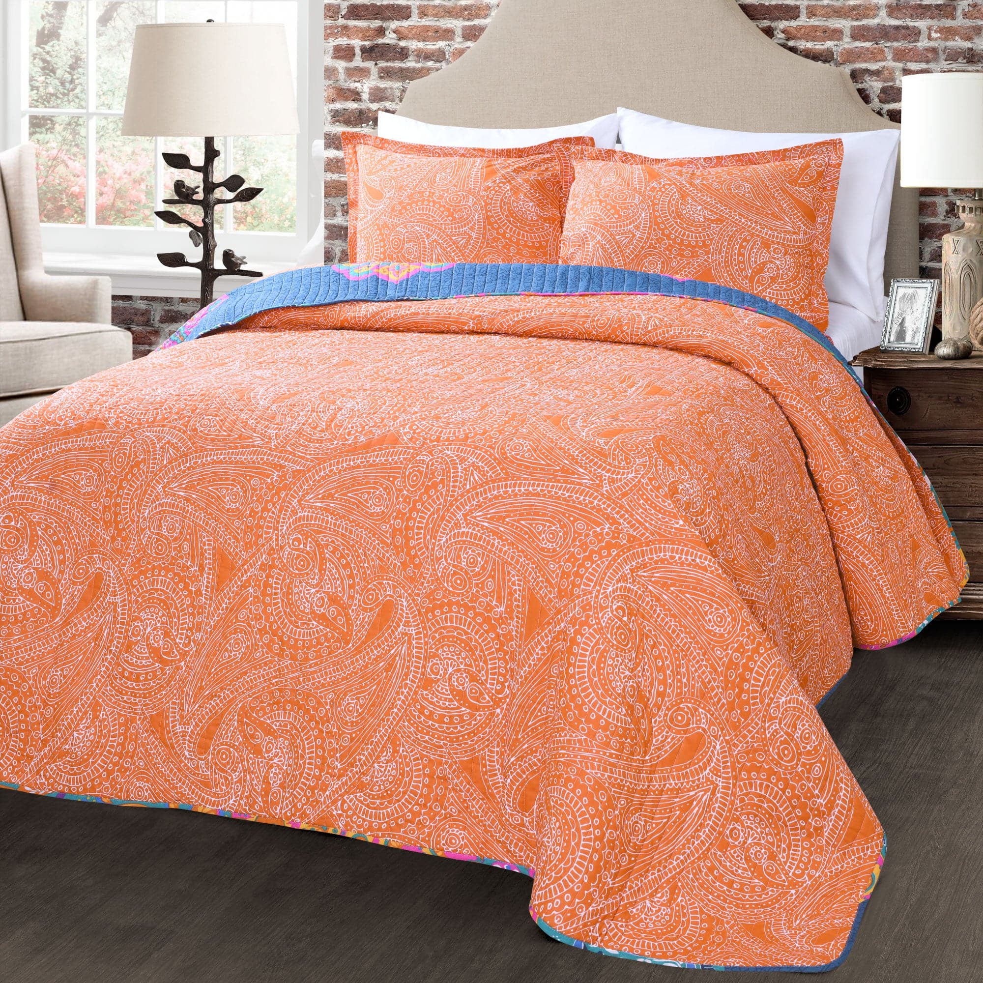 Boho Chic Reversible Quilt Sets - 2 Colors