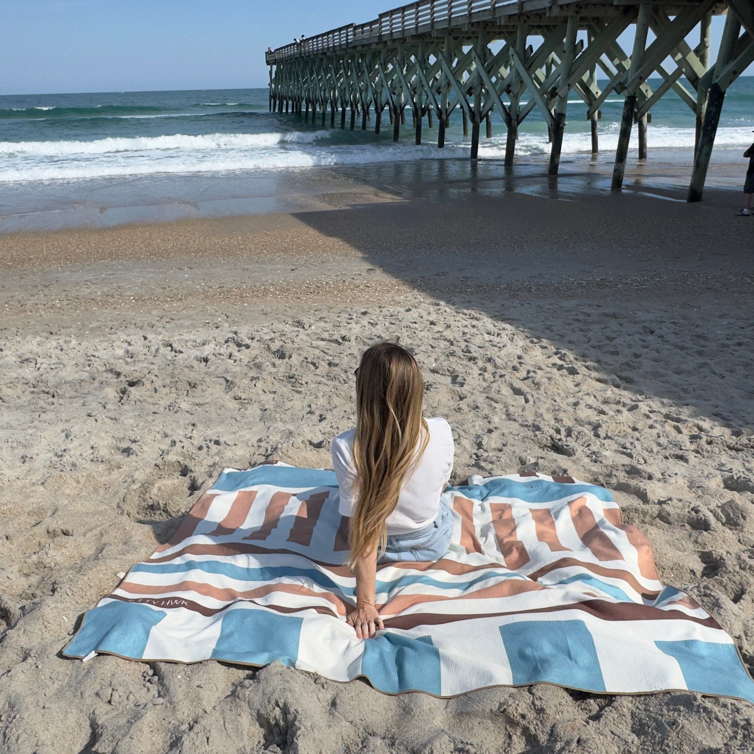 BODIE - Reversible Beach Towel