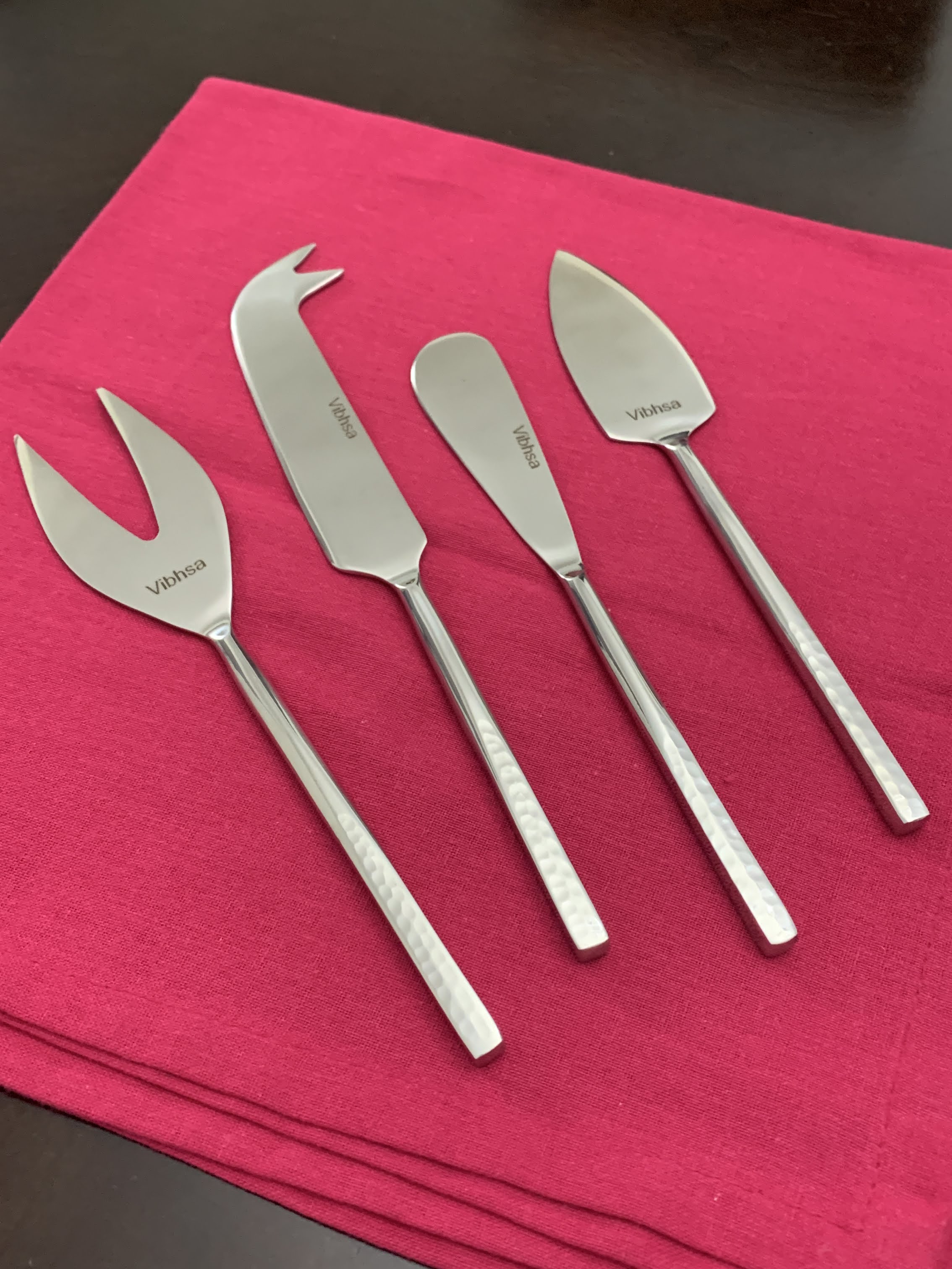 Set of 4 Stainless Steal Cheese Knives in Silver