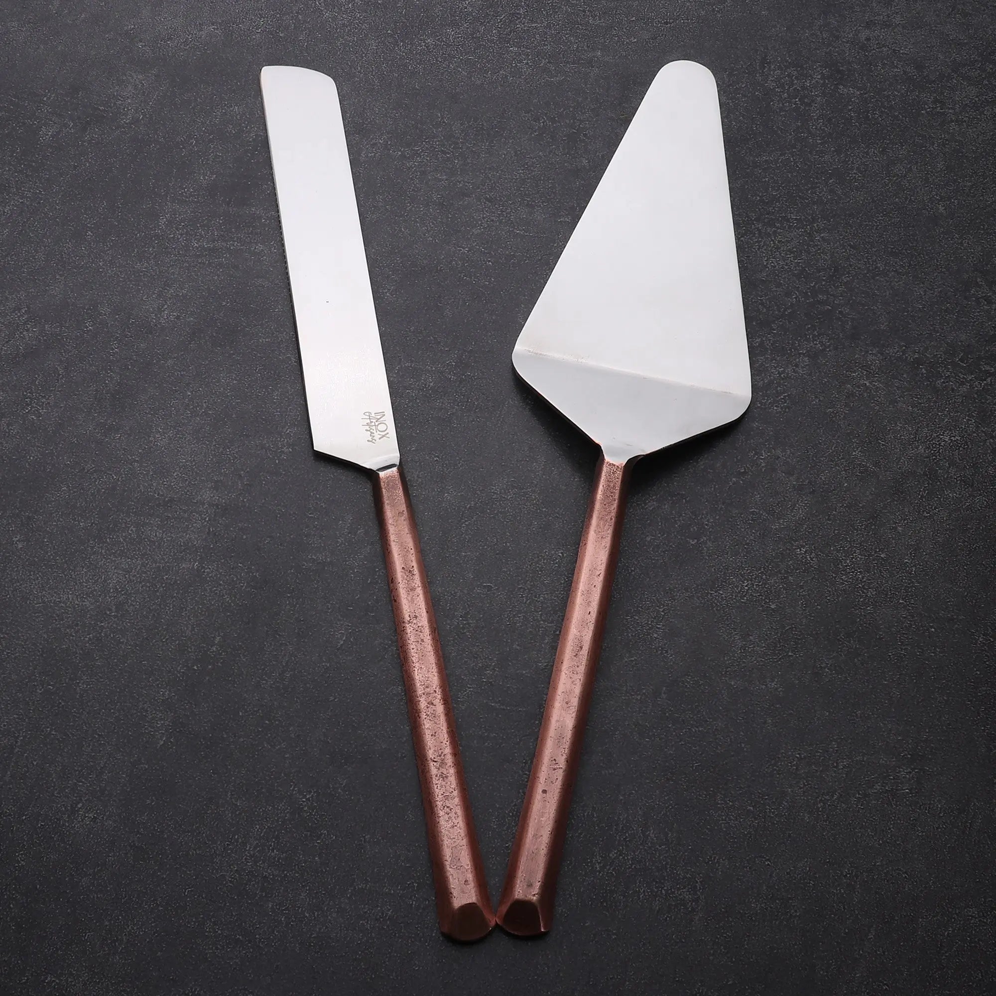 Plataeu 2 Piece Cake Serving Set