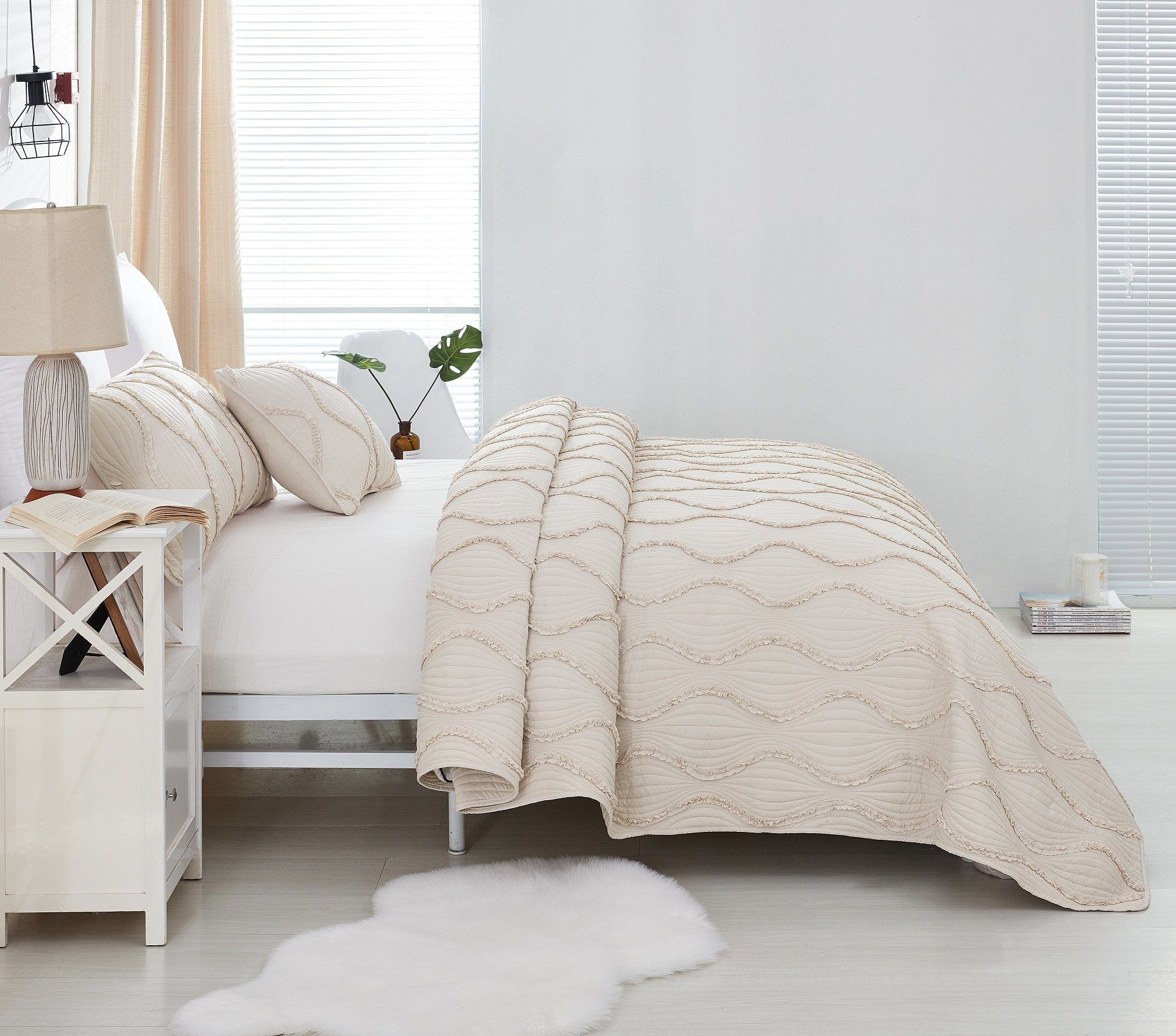 French Country Ruffles Quilted Cotton Bedding Set - Cream