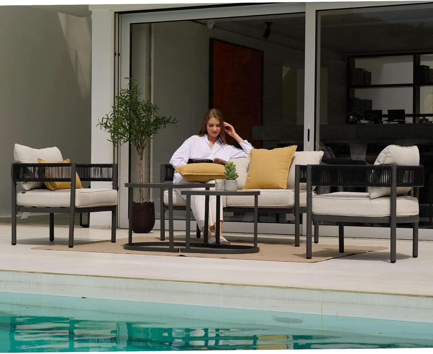 5 Piece Outdoor Wicker Patio Set With Thick Cushions