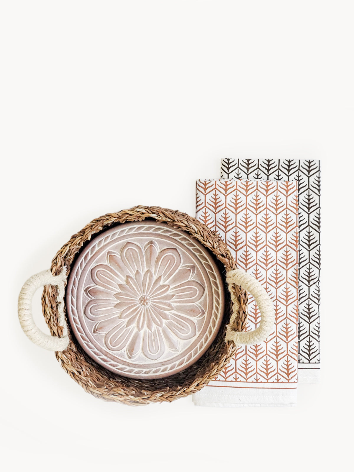 Bread Warmer &amp; Basket Gift Set with Tea Towel - Vintage Flower