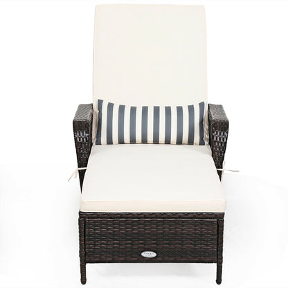 Outdoor Wicker Chaise Loung with Adjustable Backrest and Pillow