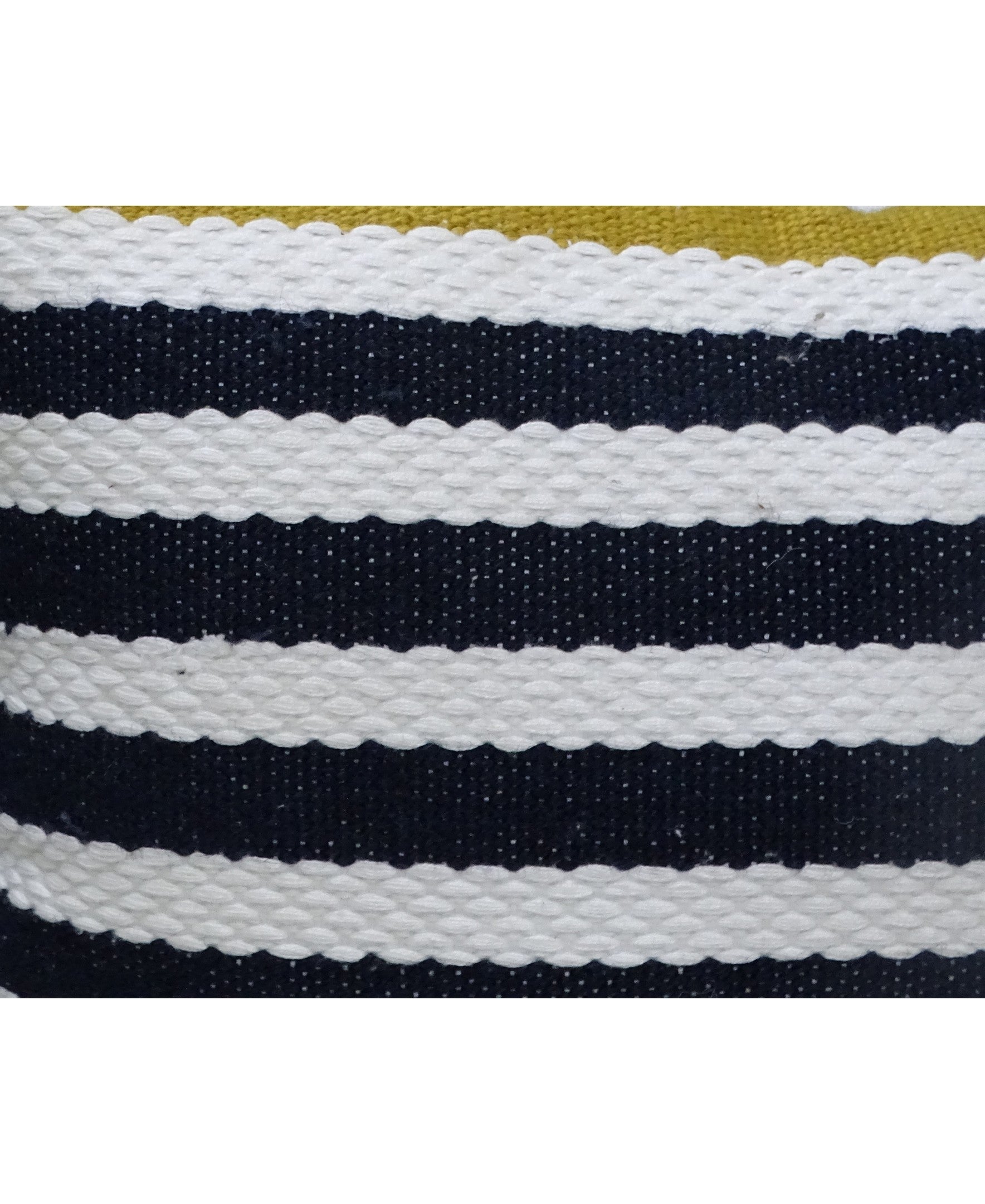 Finn Indoor/Outdoor Pillow - 14 x 20