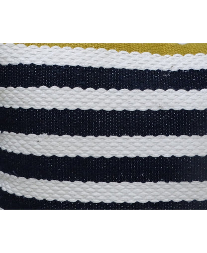 Finn Indoor/Outdoor Pillow - 14 x 20
