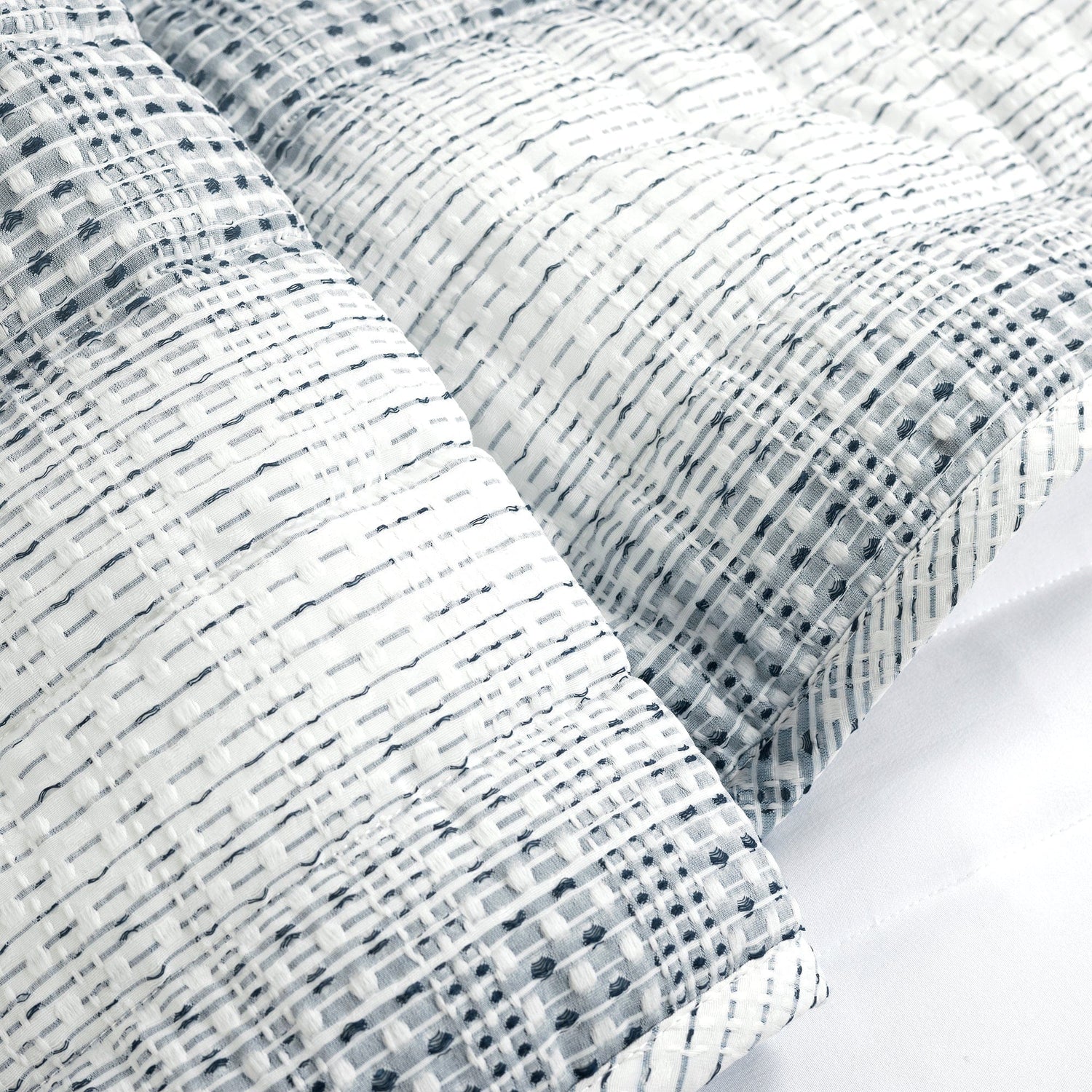 Yarn Dyed Textured Waffle Quilt Set- 3 Piece