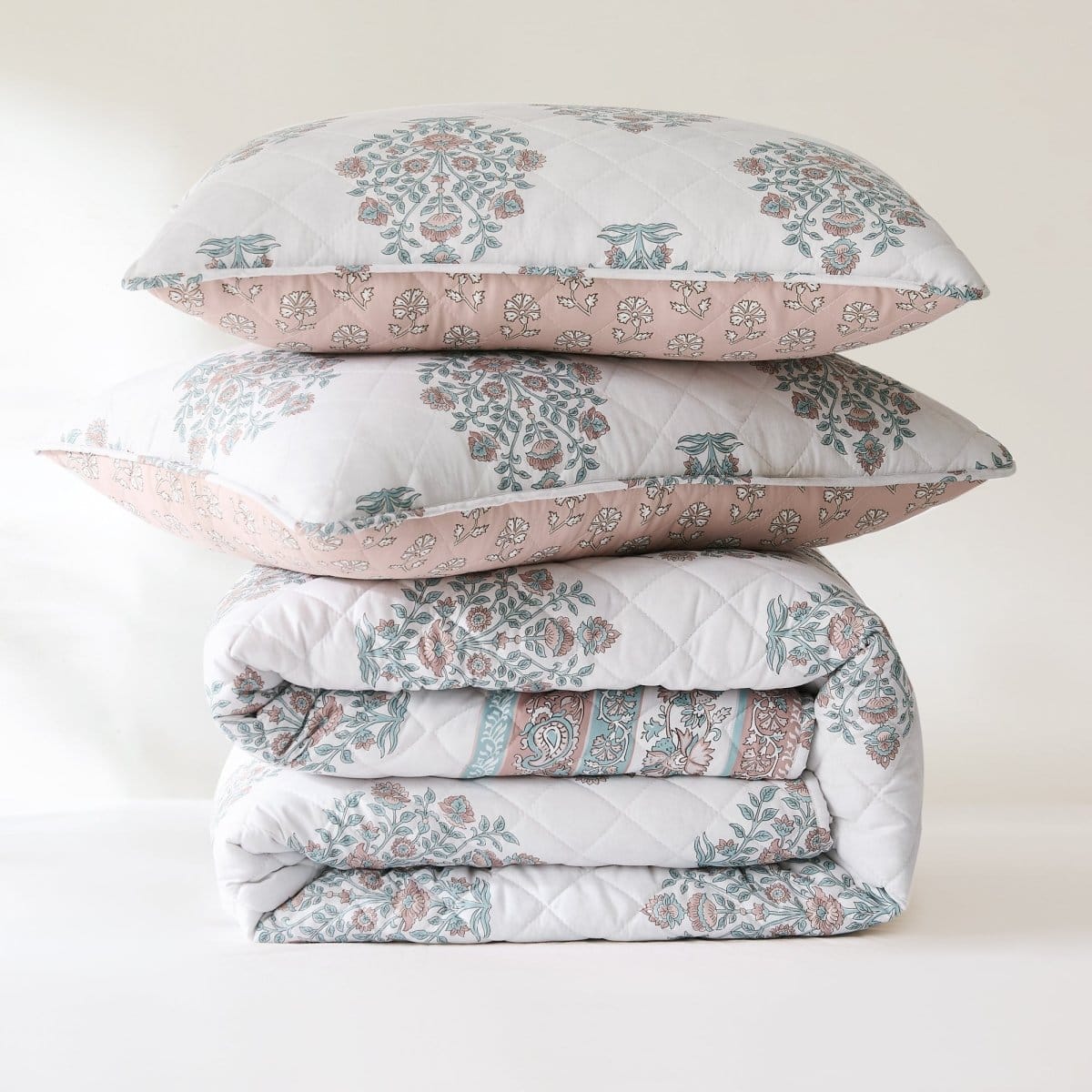 Sofia Flower Block Reversible Quilt Set - 6 Pc