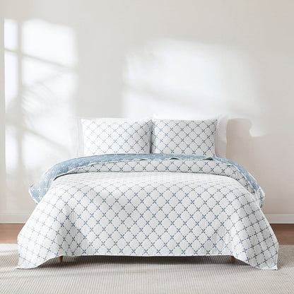 Diamond Leaf Jacquard Reversible Quilt Set - 3 Colors