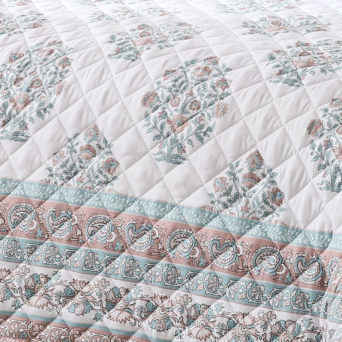 Sofia Flower Block Reversible Quilt Set - 6 Pc