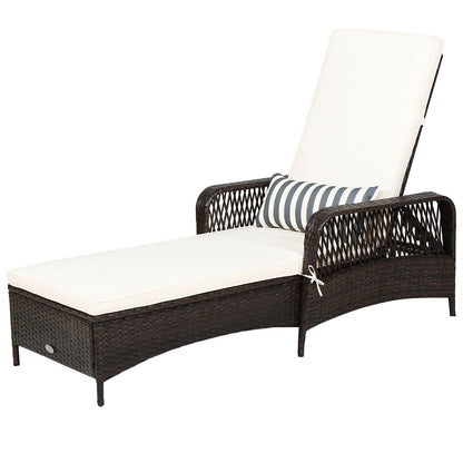 Outdoor Wicker Chaise Loung with Adjustable Backrest and Pillow