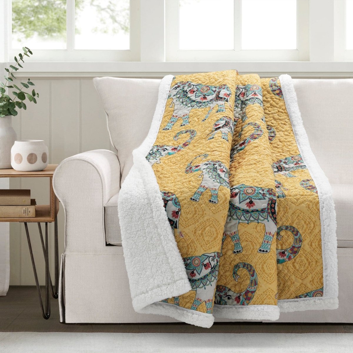 Hati Elephants Sherpa Throw - 3 Colors