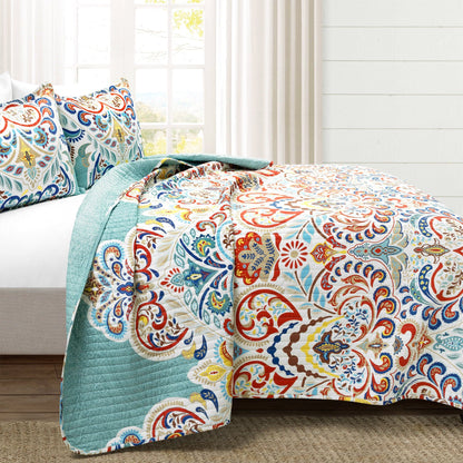 Boho Chic Reversible Quilt Sets - 2 Colors