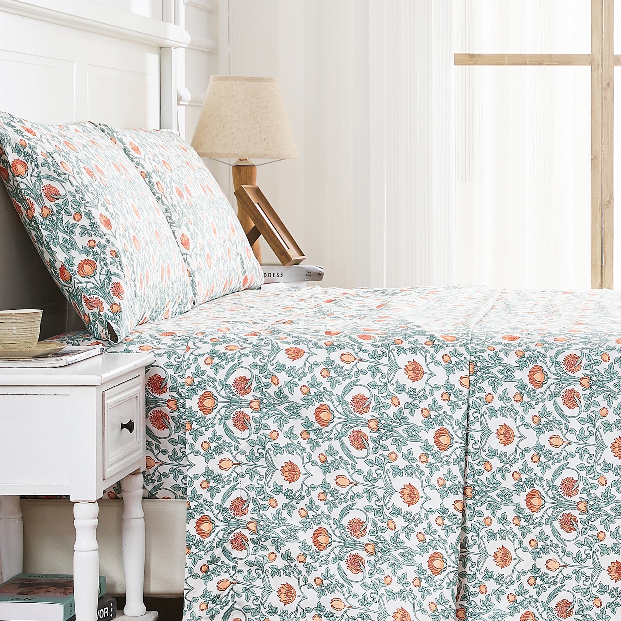 Arts &amp; Crafts Floral Printed Pillowcase Pair