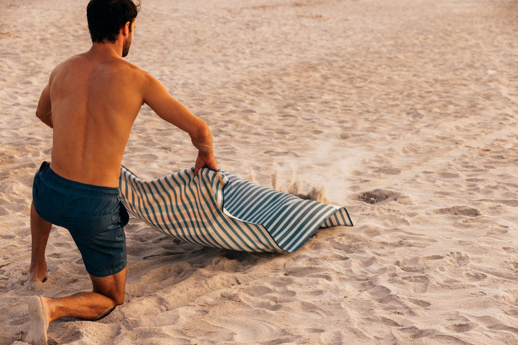 THE CLUB - Reversible Beach Towel
