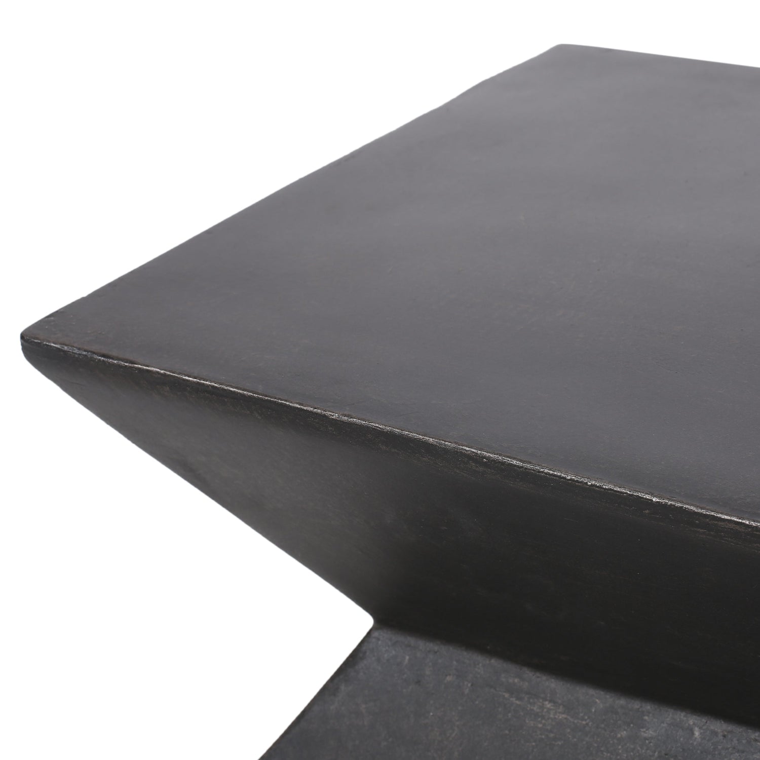 Indoor/Outdoor Lightweight Concrete Side Table in Metal Finish