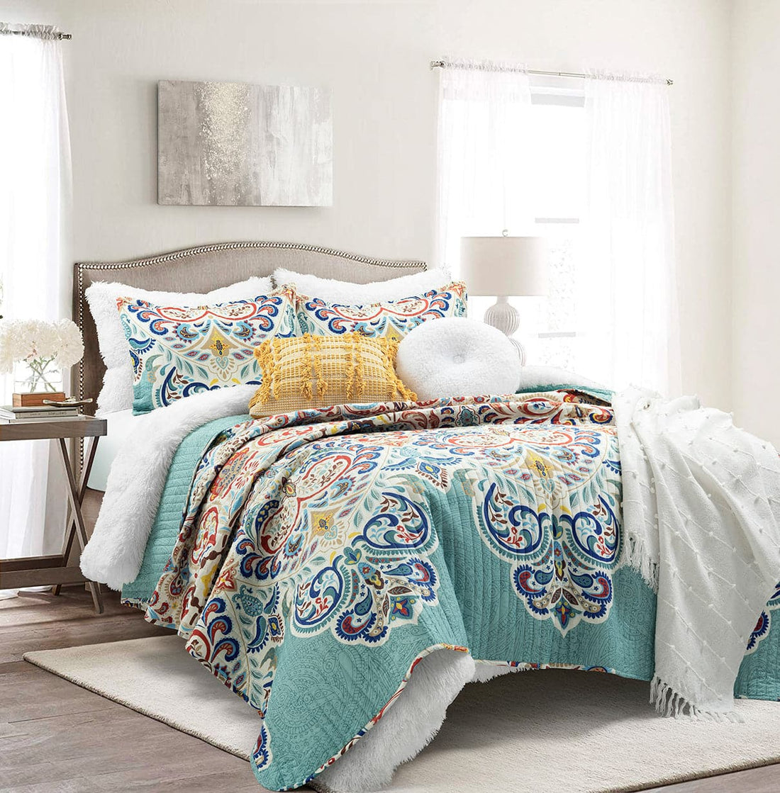 Boho Chic Reversible Quilt Sets - 2 Colors