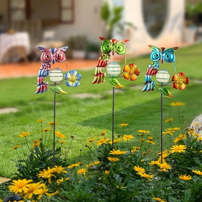 Set of 3 Decorative Garden Stakes - Glow in The Dark Owls