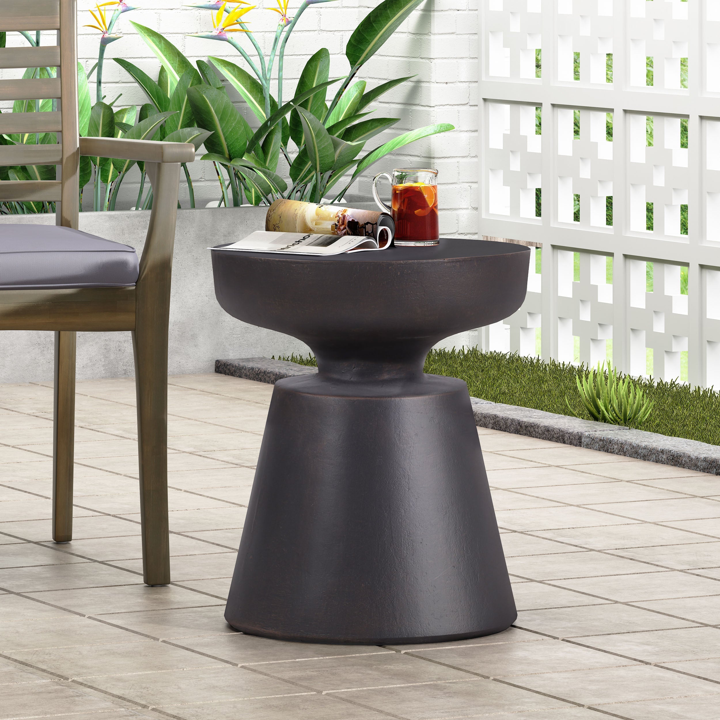 Indoor/Outdoor Lightweight Concrete End Table