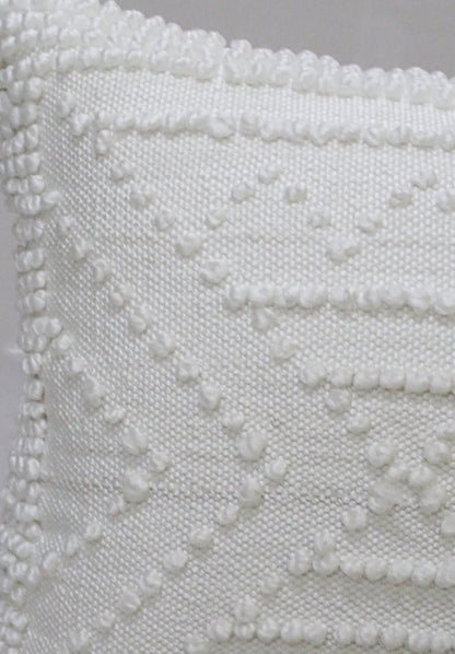 Starla Indoor/Outdoor Pillow - 18 x 18
