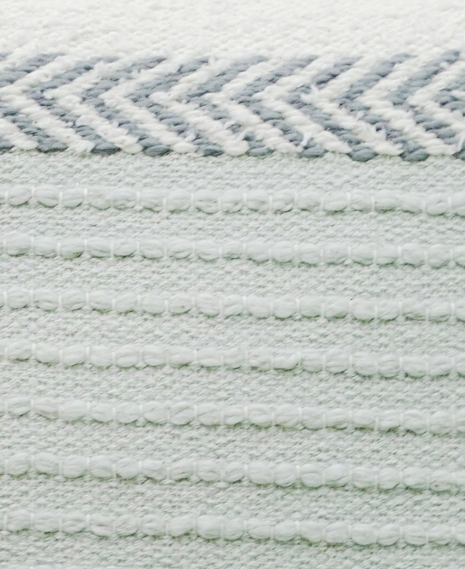 Briar Handwoven Pillow - 20 x 20