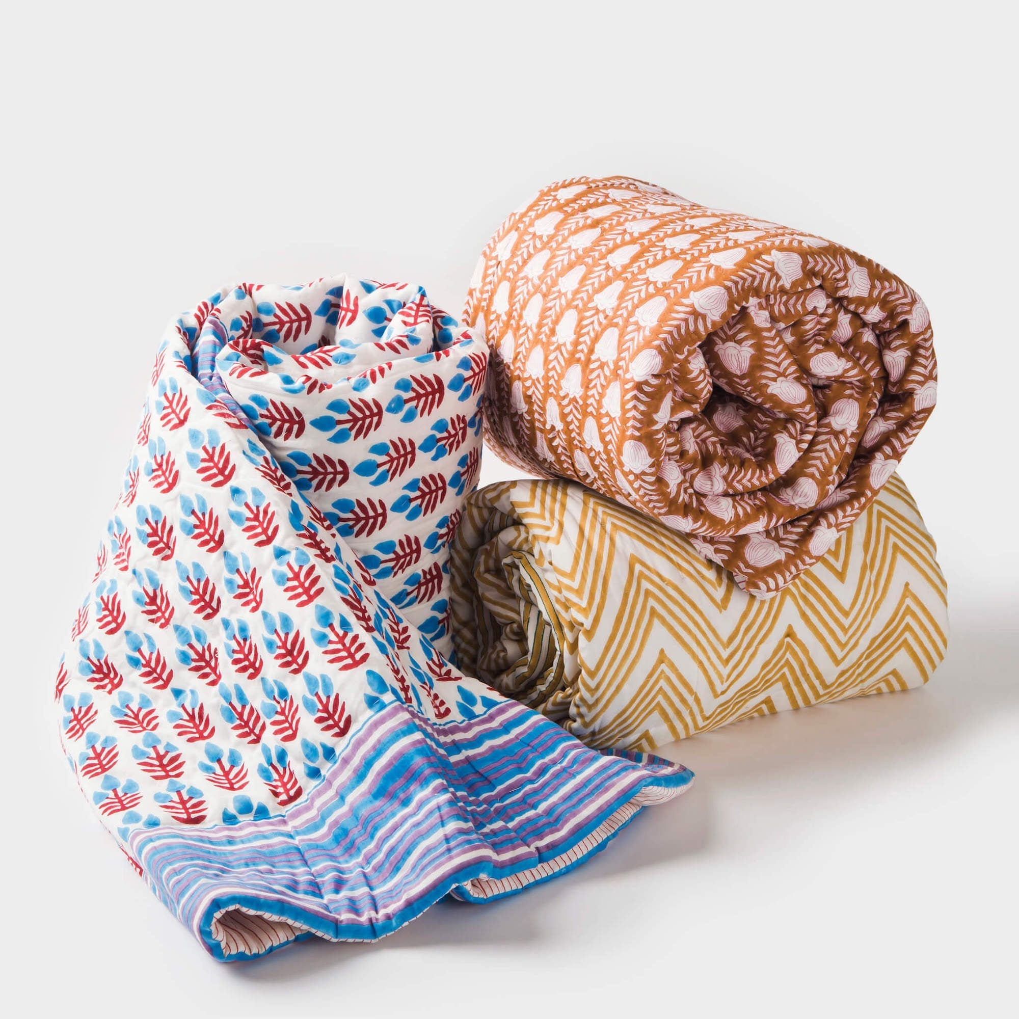 Tulip Cotton Handcrafted Throw in Burnt Orange
