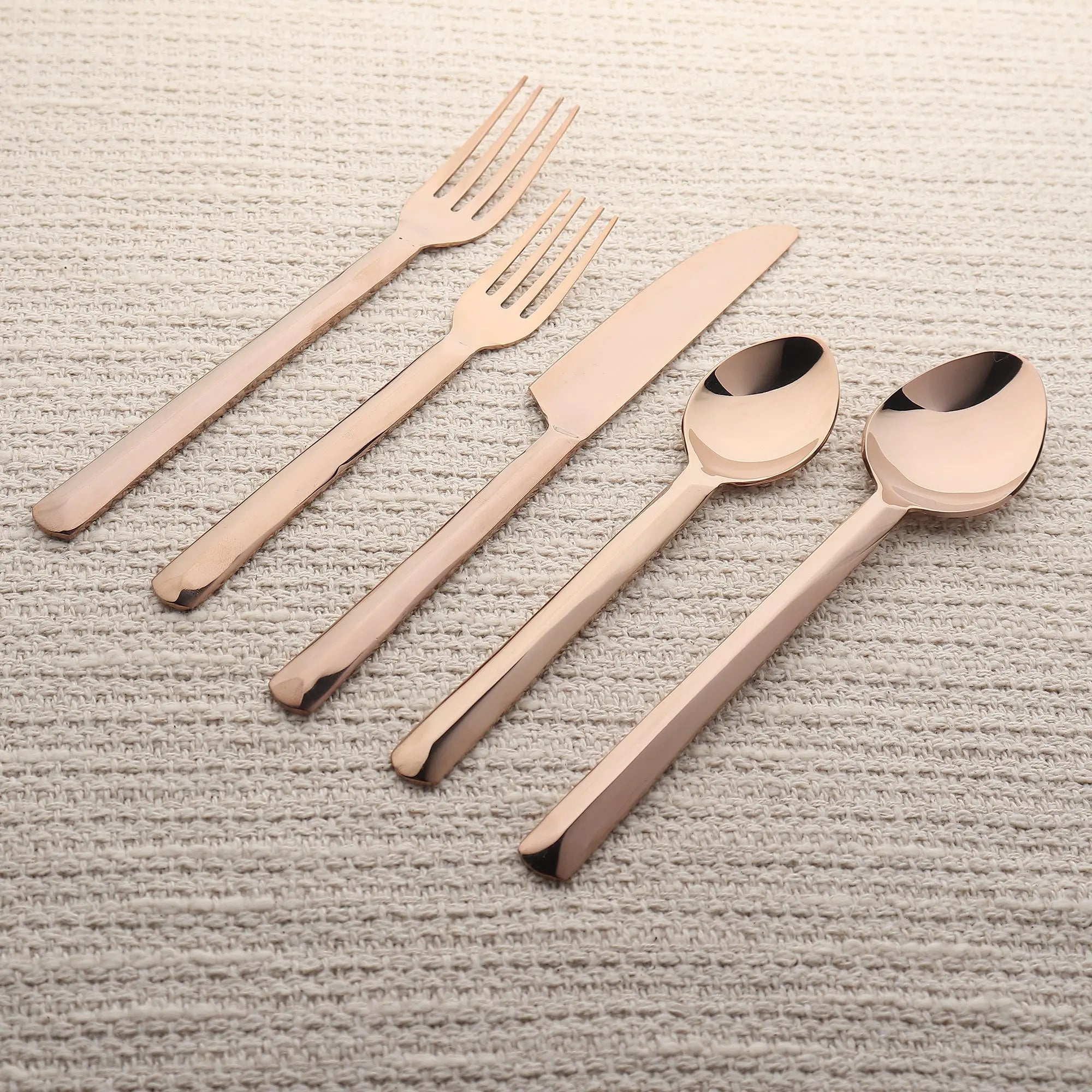 Ariella 5 Pc. Flatware Set in Bronze or Gold