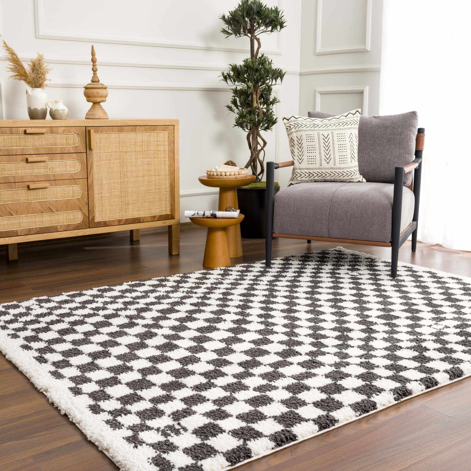 Kieu Black &amp; White Checkered Shag Rug