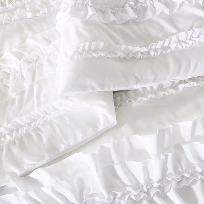 Belle Comforter Set