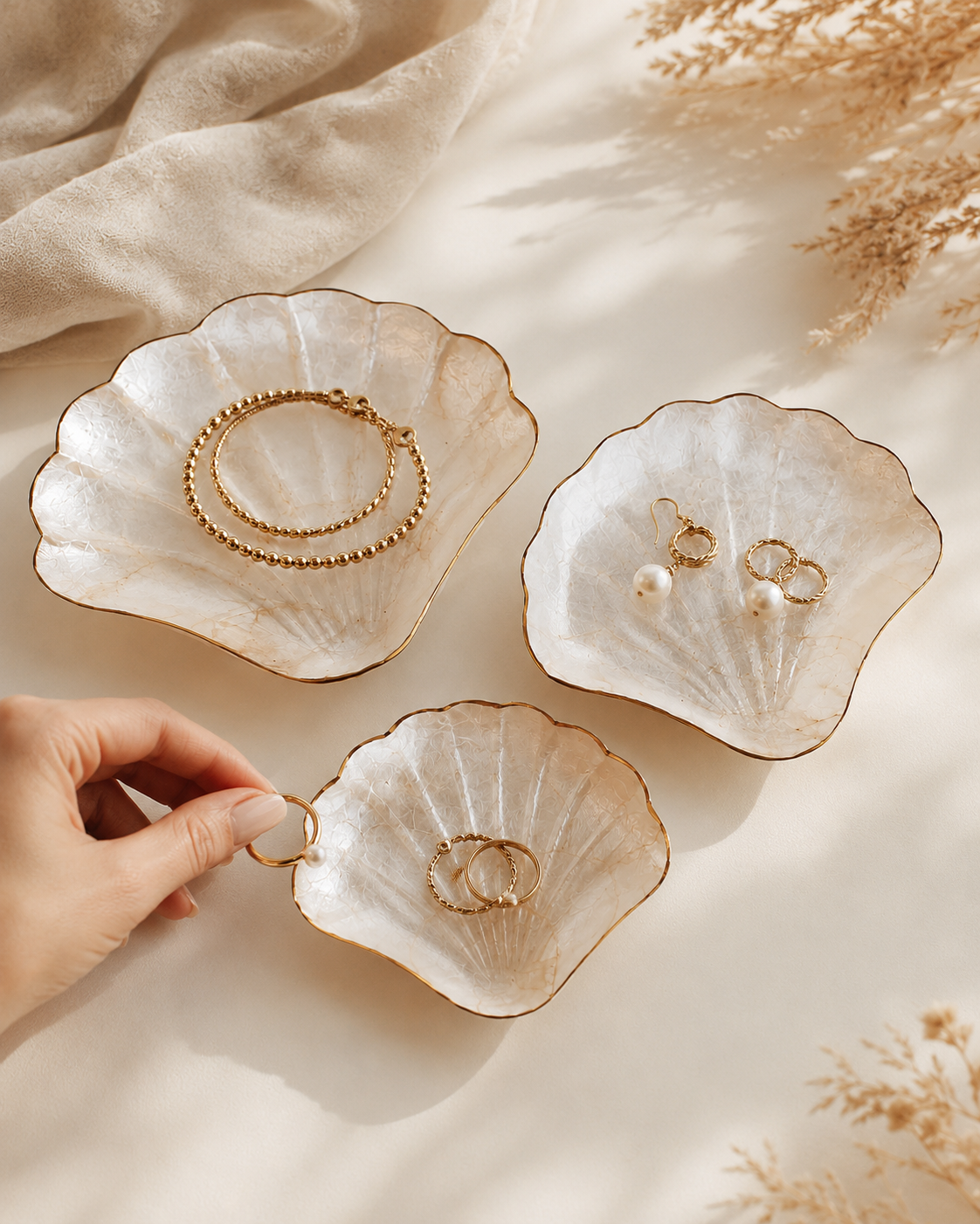 Mother of Pearl Scallop Catch-all Set of 3