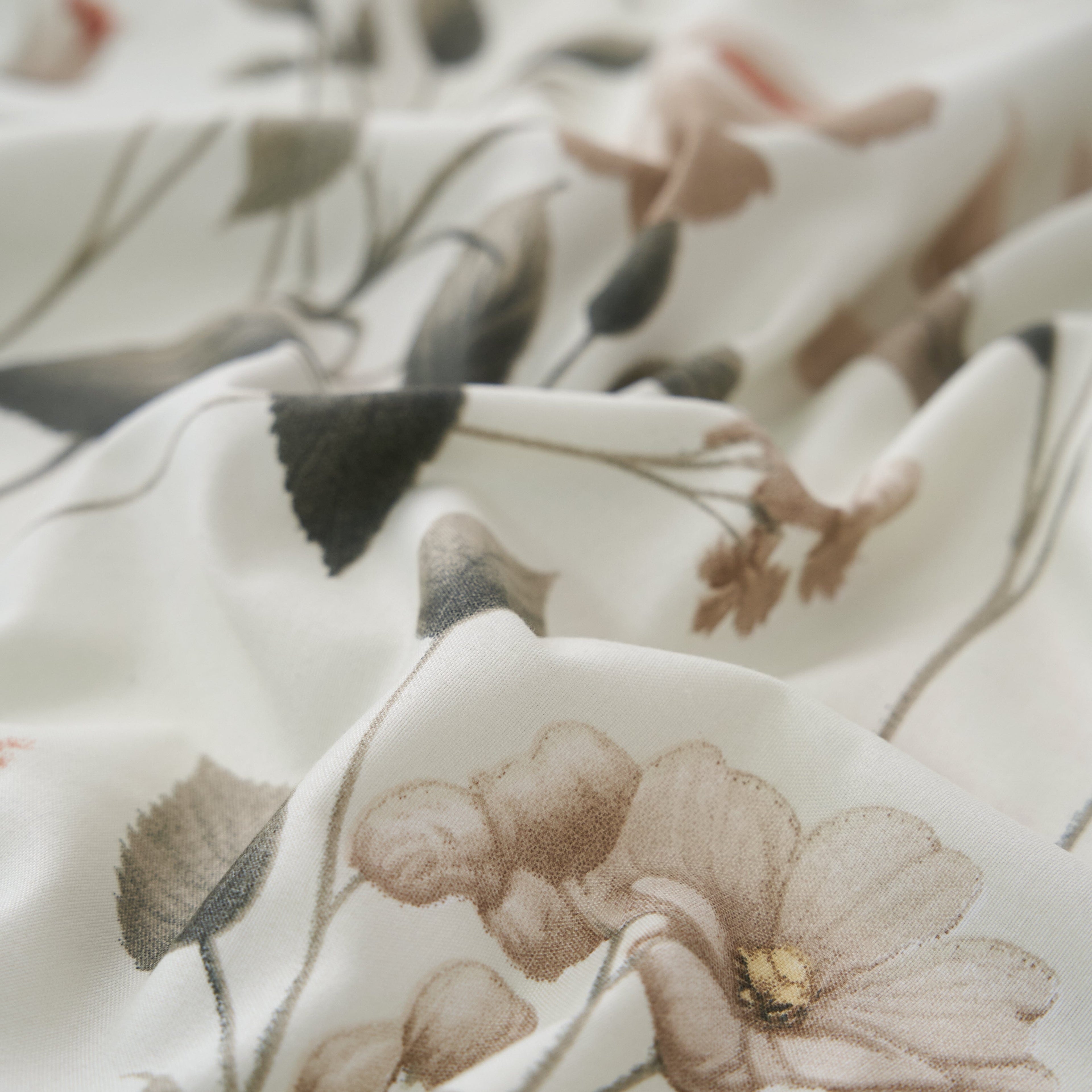 Bed in a Bag Quilted Bedding Set - Enchanted Meadow
