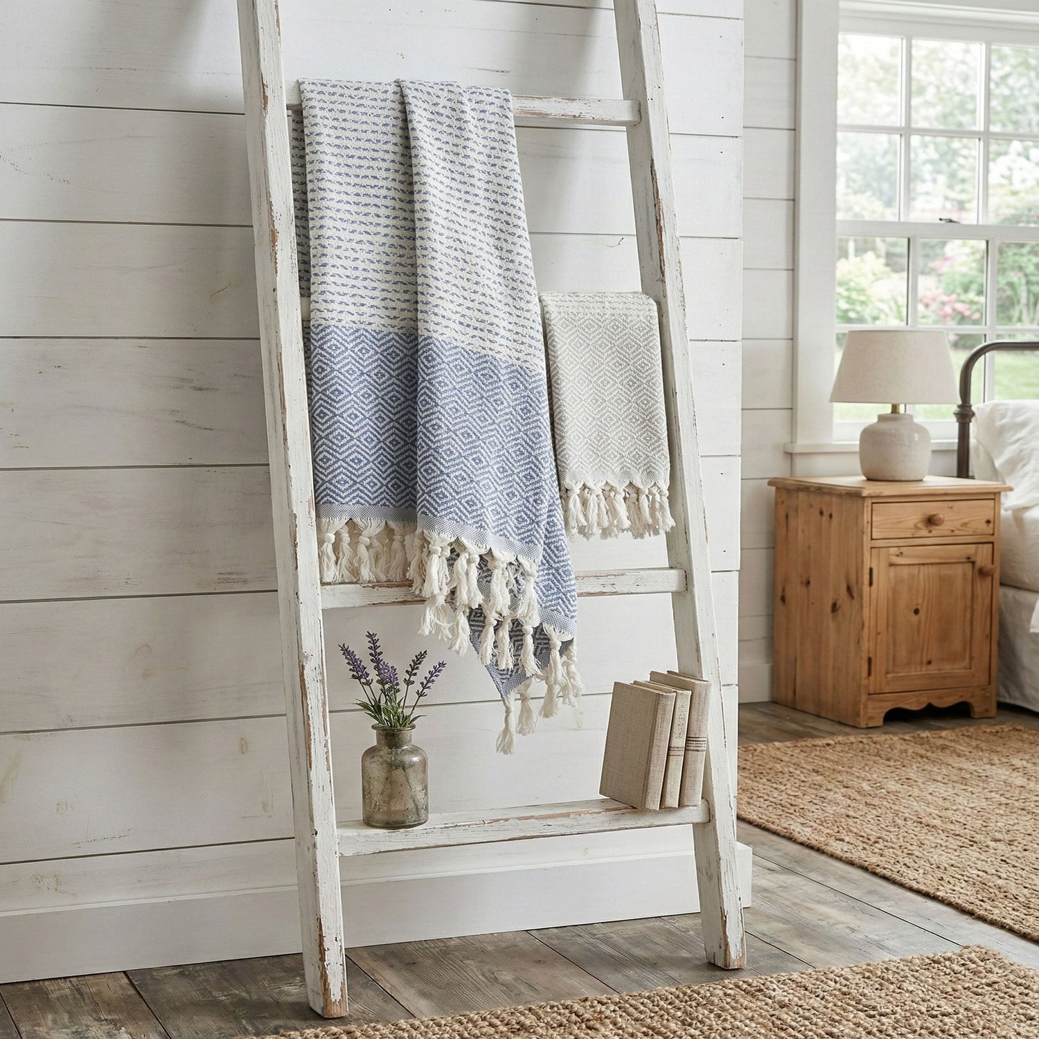 Azra Towel 200GSM
