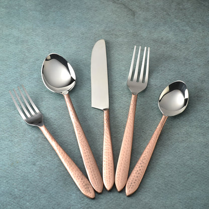 Crimson Hammered Flatware 5 Piece Place Setting