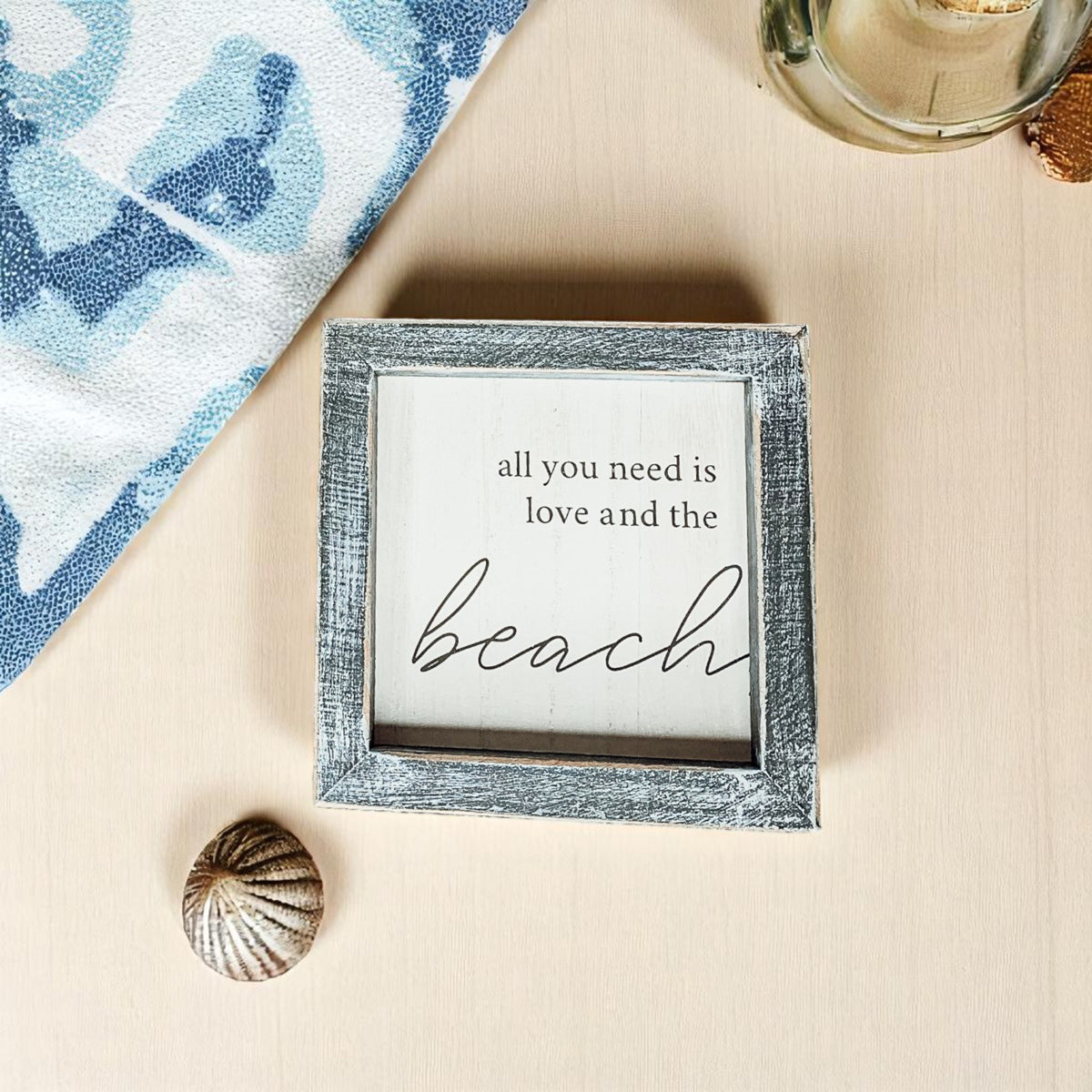 Love &amp; Beach Sign