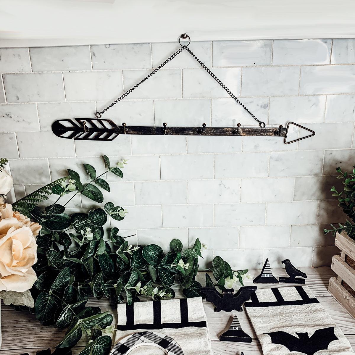 Hanging This Way Decorative Metal Arrow Wall Hooks