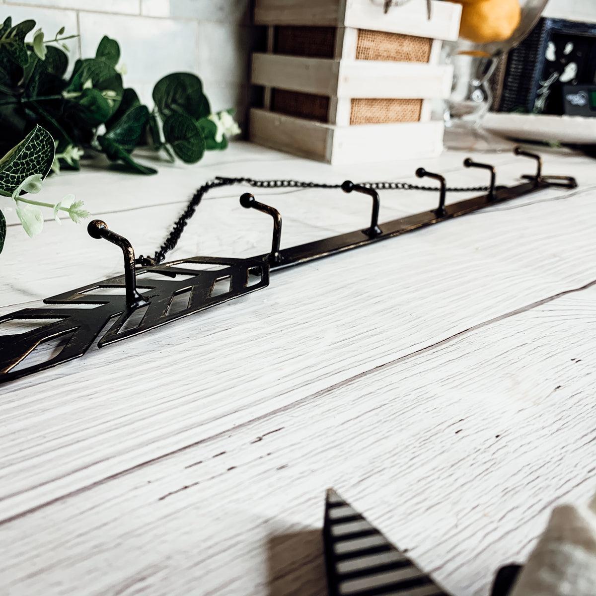 Hanging This Way Decorative Metal Arrow Wall Hooks