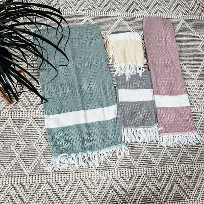 Haley Diamond Towel 200GSM