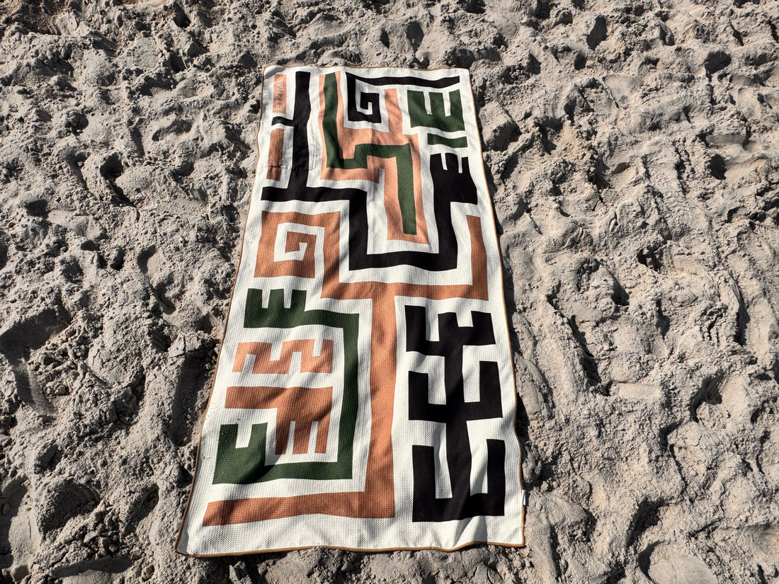 NAZCA - Reversible Beach Towel