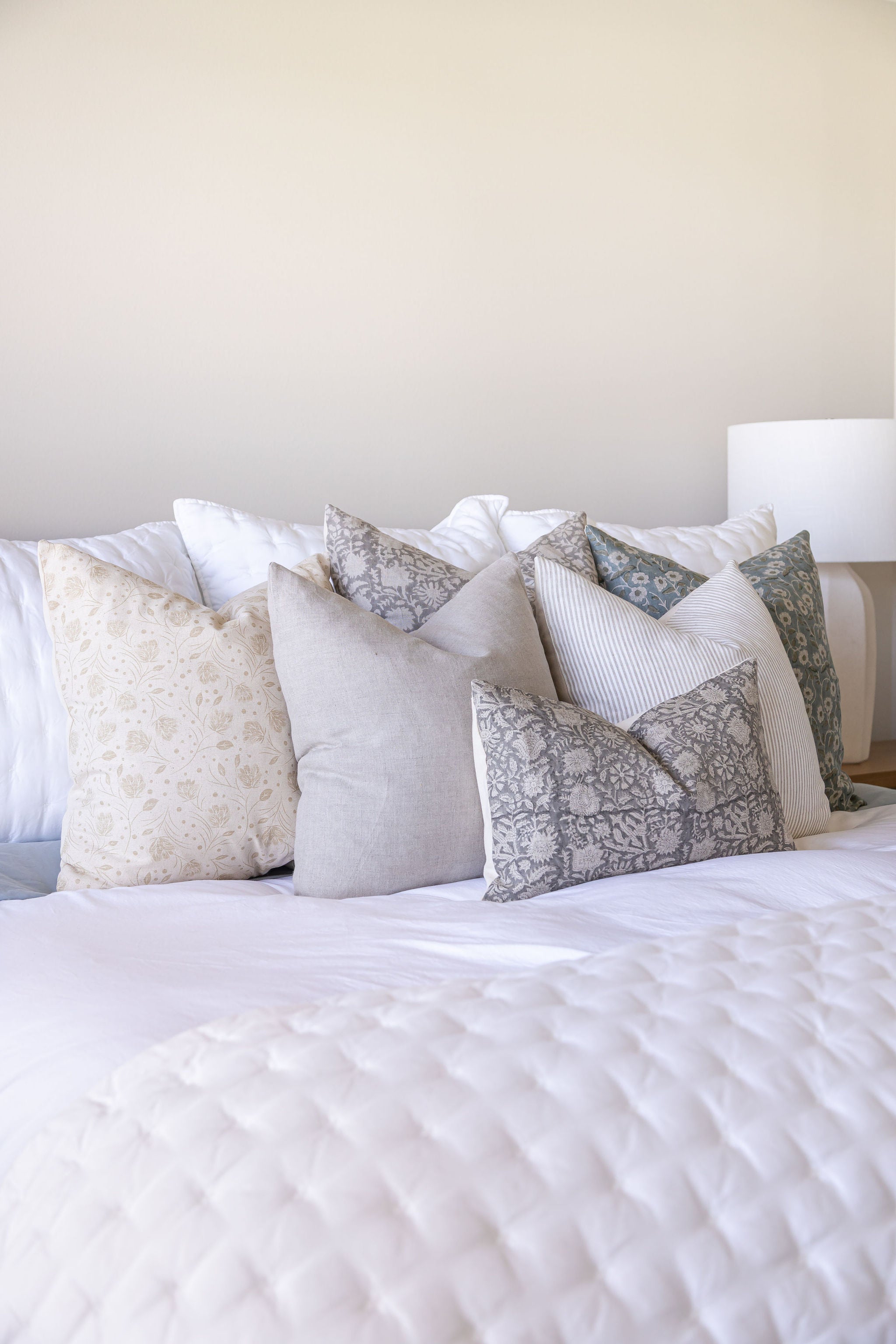 Dale Linen Pillow Cover