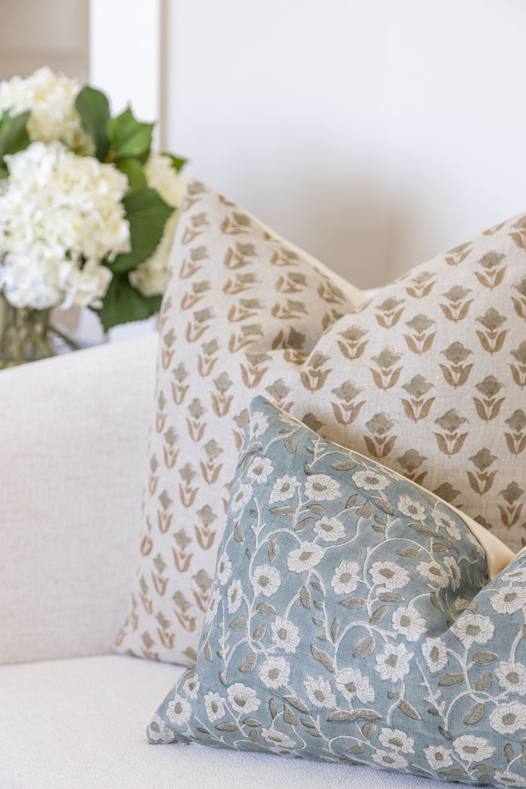 Bre Velvet Pillow Cover