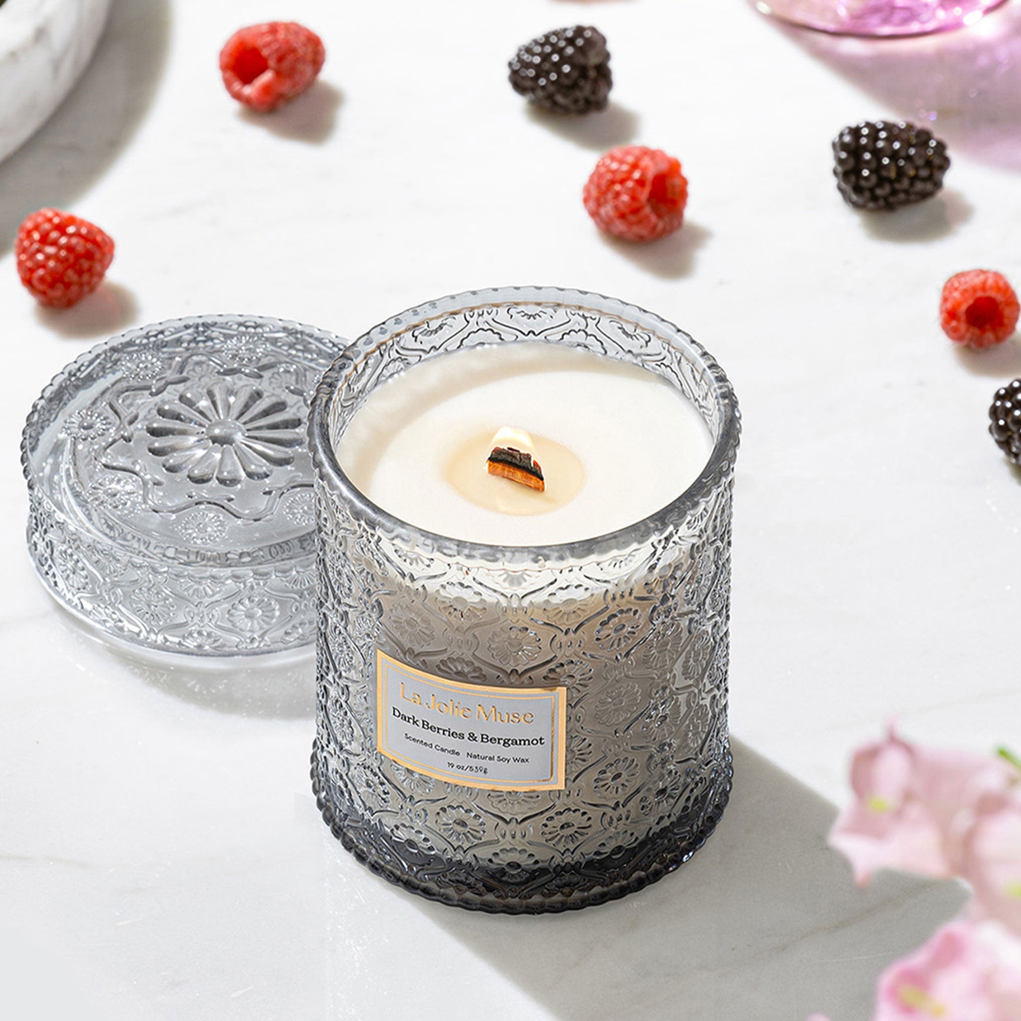 Maelyn - Dark Berries &amp; Bergamot 19oz Candle