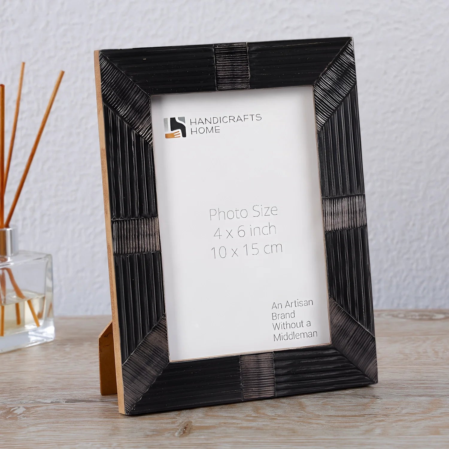 Handcrafted Shagrin Horn Inlay Picture Frame in Black